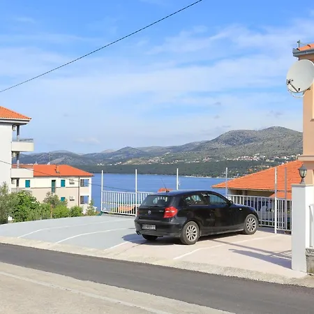 Apartment With A Parking Space Okrug Donji, Ciovo - 18796