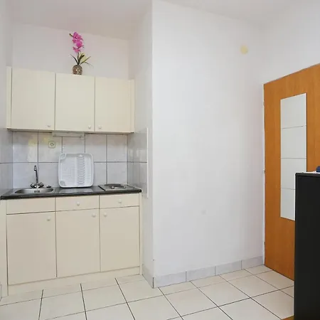 With A Parking Space Okrug Donji, Ciovo - 18796 Apartman *